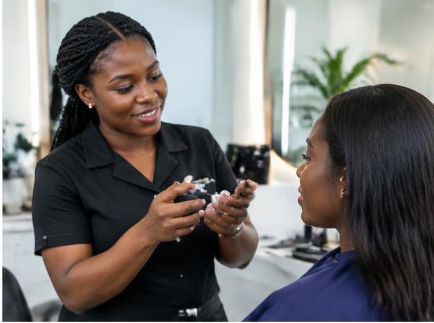 Cosmetology at Poise College